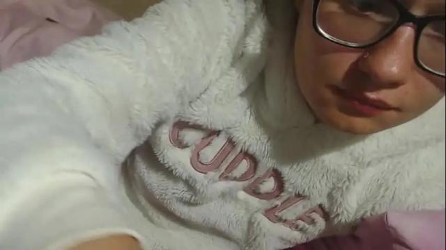 Image 11 of flowercandydoll13 Stream on Chaturbate on 1 month ago
