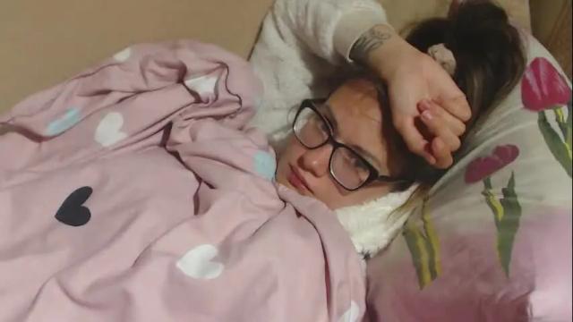 Image 6 of flowercandydoll13 Stream on Chaturbate on 1 month ago