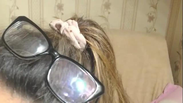 Image 10 of flowercandydoll13 Stream on Chaturbate on 28 days ago
