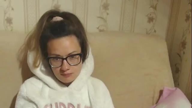 Image 7 of flowercandydoll13 Stream on Chaturbate on 28 days ago