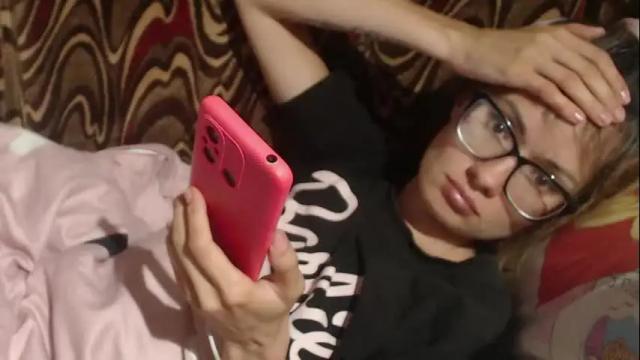 Image 10 of flowercandydoll13 Stream on Chaturbate on 5 days ago