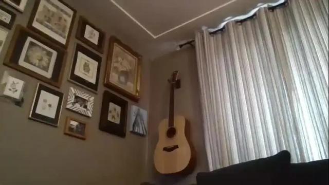 Image 8 of flowergal_ Stream on Chaturbate on 23 months ago