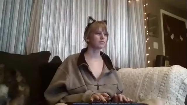 Image 3 of flowergal_ Stream on Chaturbate on 22 months ago