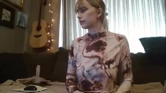 Image 8 of flowergal_ Stream on Chaturbate on 22 months ago