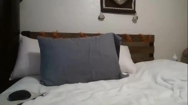 Image 4 of flowergal_ Stream on Chaturbate on 22 months ago