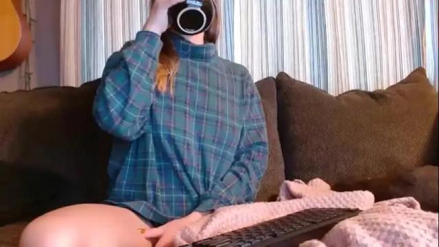 Image 11 of flowergal_ Stream on Chaturbate on 21 months ago