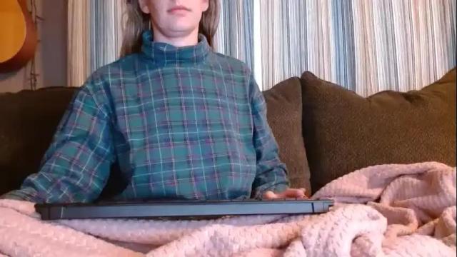 Image 3 of flowergal_ Stream on Chaturbate on 21 months ago