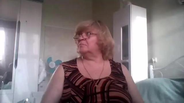 Image 2 of flowerlover8 Stream on Chaturbate on 13 months ago
