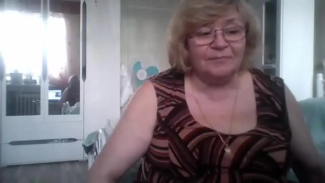 Image 8 of flowerlover8 Stream on Chaturbate on 13 months ago
