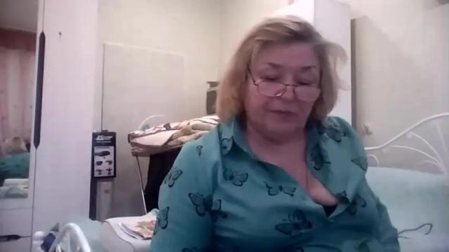 Image 10 of flowerlover8 Stream on Chaturbate on 12 months ago