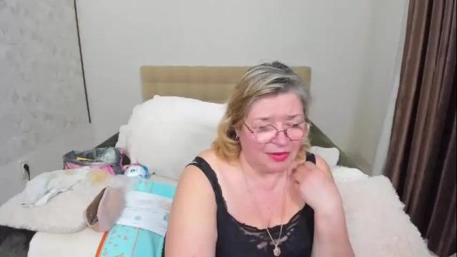 Image 12 of flowerlover8 Stream on Chaturbate on 21 days ago
