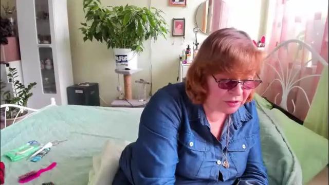 Image 2 of flowerlover8 Stream on Chaturbate on 3 months ago