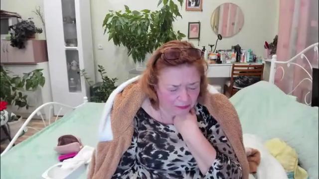 Image 8 of flowerlover8 Stream on Chaturbate on 2 months ago