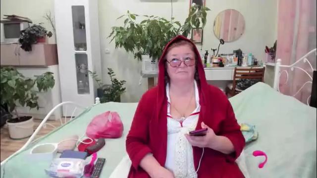 Image 4 of flowerlover8 Stream on Chaturbate on 2 months ago