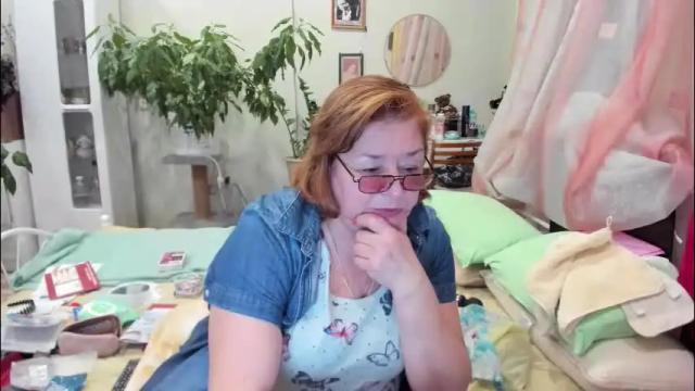 Image 11 of flowerlover8 Stream on Chaturbate on 1 month ago