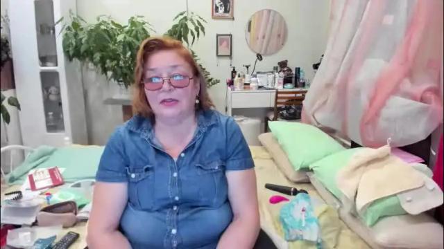 Image 3 of flowerlover8 Stream on Chaturbate on 1 month ago