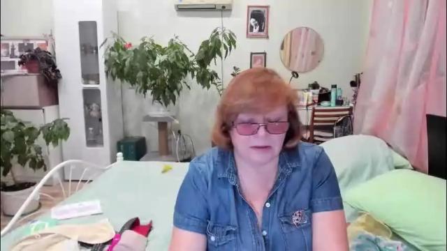 Image 2 of flowerlover8 Stream on Chaturbate on 1 month ago