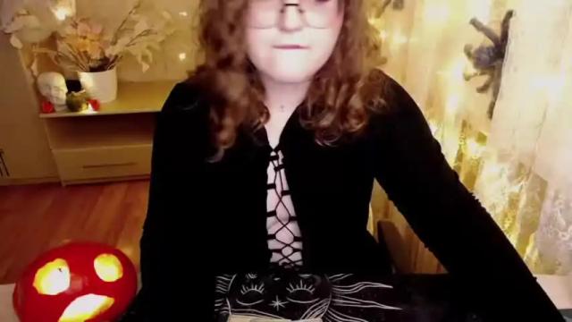 Image 4 of floweroffreedom_ Stream on Chaturbate on 17 months ago