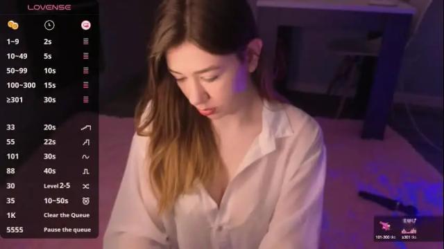 Thumbnail 1, flowr_rebecca's Stream at Chaturbate, 1 month ago