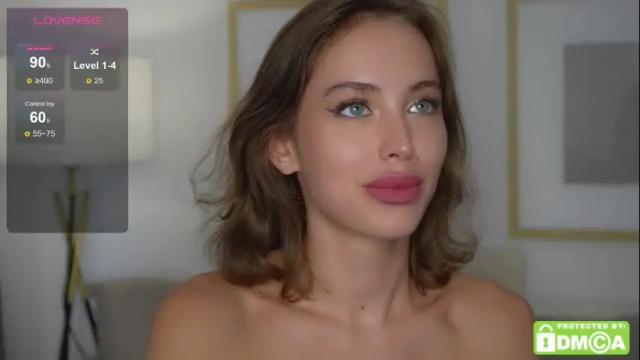 Image 7 of fluffy_angel Stream on Chaturbate on 4 months ago