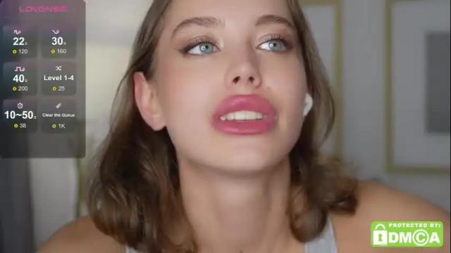 Image 12 of fluffy_angel Stream on Chaturbate on 4 months ago