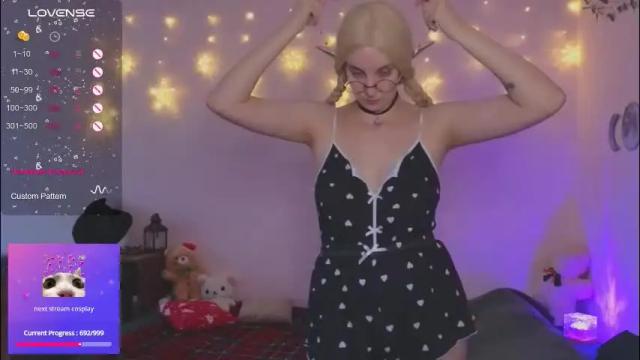 Image 11 of fluffy_muffin3 Stream on Chaturbate on 2 months ago