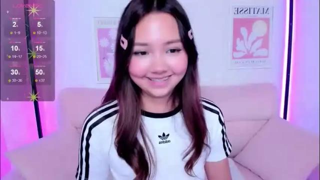 Image 8 of fluffy_rose Stream on Chaturbate on 4 months ago