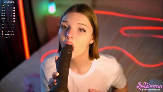 Image 12 of fluffyellie Stream on Chaturbate on 1 month ago