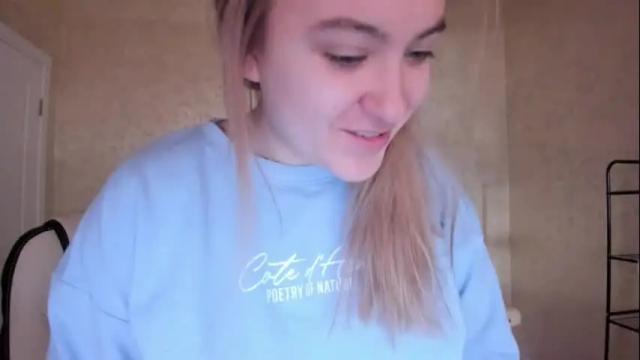 Thumbnail 2, fluffyyummybuns's Stream at Chaturbate, 3 months ago