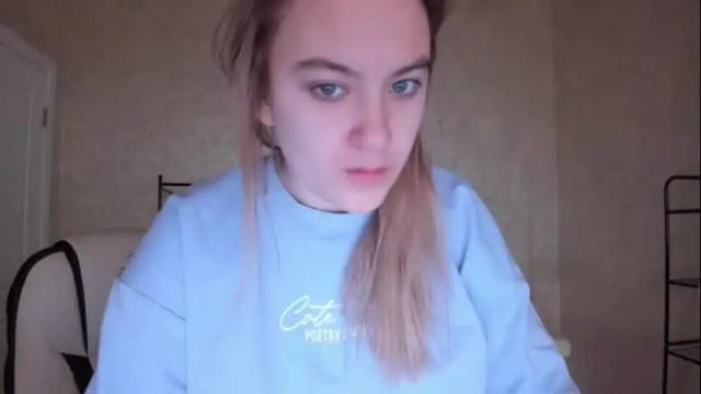 Image 6 of fluffyyummybuns Stream on Chaturbate on 3 months ago