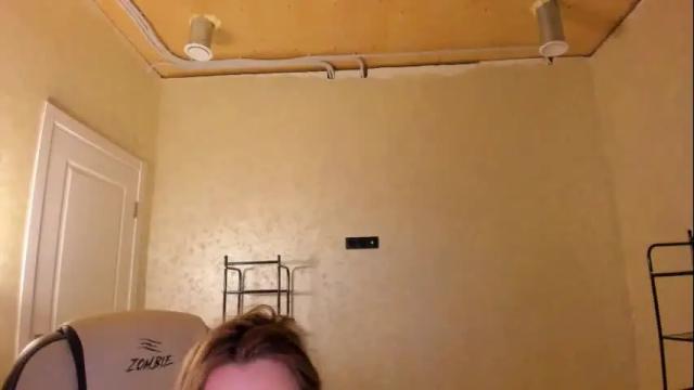 Image 12 of fluffyyummybuns Stream on Chaturbate on 2 months ago