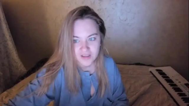 Image 12 of fluffyyummybuns Stream on Chaturbate on 2 months ago