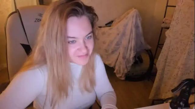 Image 11 of fluffyyummybuns Stream on Chaturbate on 2 months ago