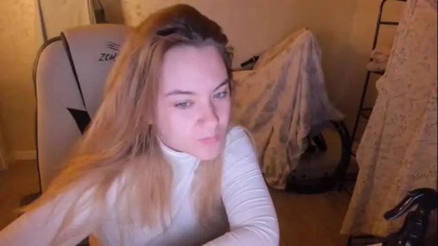 Image 7 of fluffyyummybuns Stream on Chaturbate on 2 months ago