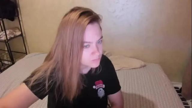 Thumbnail 3, fluffyyummybuns's Stream at Chaturbate, 1 month ago