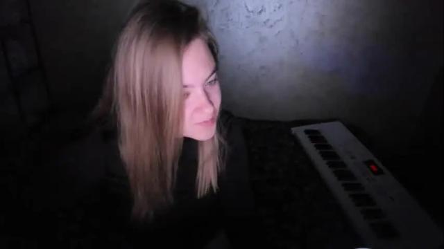 Image 10 of fluffyyummybuns Stream on Chaturbate on 1 month ago