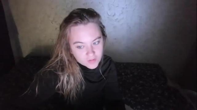 Image 3 of fluffyyummybuns Stream on Chaturbate on 11 days ago