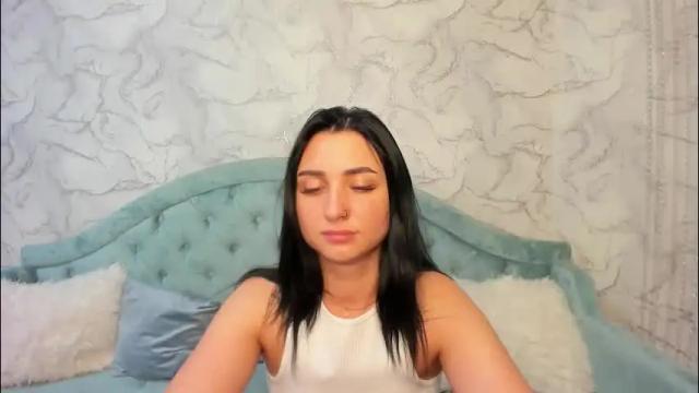 Image 12 of flufyfoxx Stream on Chaturbate on 1 month ago