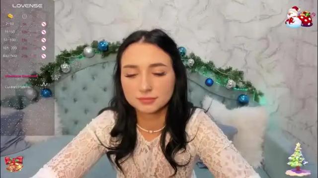 Image 4 of flufyfoxx Stream on Chaturbate on 1 day ago