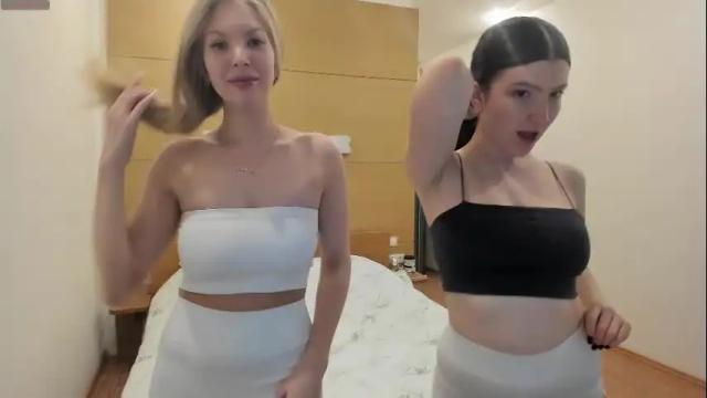 Image 3 of flurry_cute Stream on Chaturbate on 18 days ago