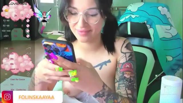 Image 3 of folinskaayaa Stream on Chaturbate on 3 months ago