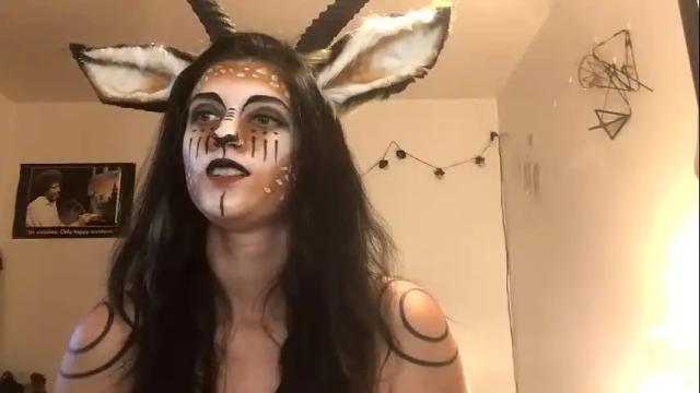 Image 3 of forestdarling Stream on Chaturbate on 27 days ago