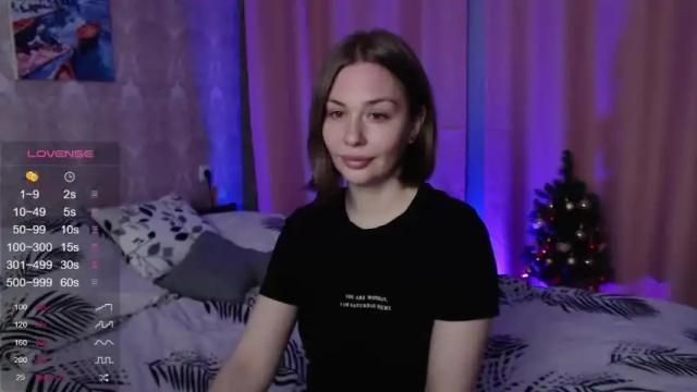 Image 12 of foreversmileme Stream on Chaturbate on 16 months ago