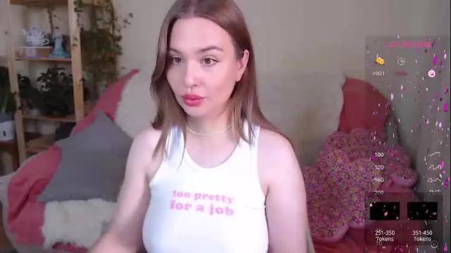 Image 4 of foreversmileme Stream on Chaturbate on 8 days ago