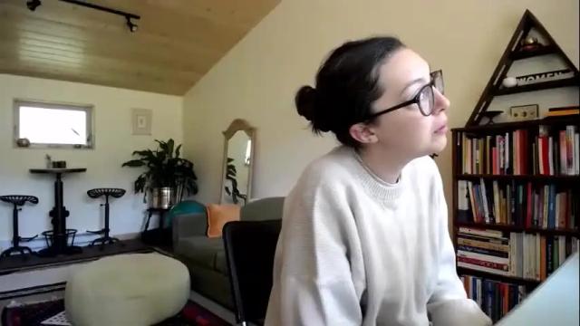 Image 3 of formicaforest Stream on Chaturbate on 19 days ago