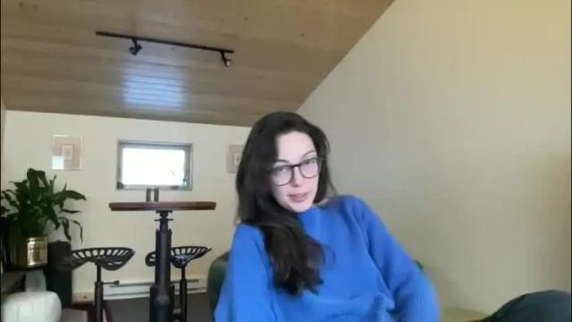 Image 10 of formicaforest Stream on Chaturbate on 18 days ago