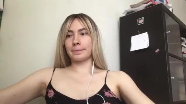 Image 5 of fourtunet Stream on Chaturbate on 20 months ago