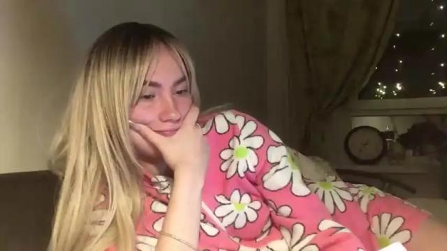 Thumbnail 3, fourtunet's Stream at Chaturbate, 20 months ago