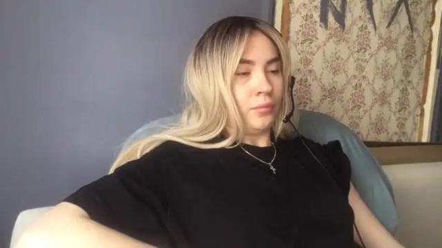 Image 4 of fourtunet Stream on Chaturbate on 19 months ago