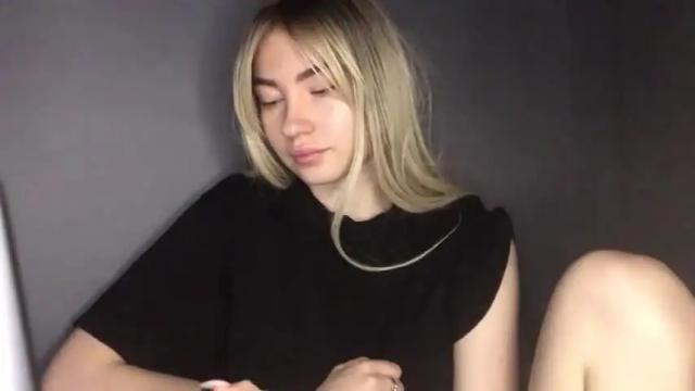 Image 7 of fourtunet Stream on Chaturbate on 19 months ago